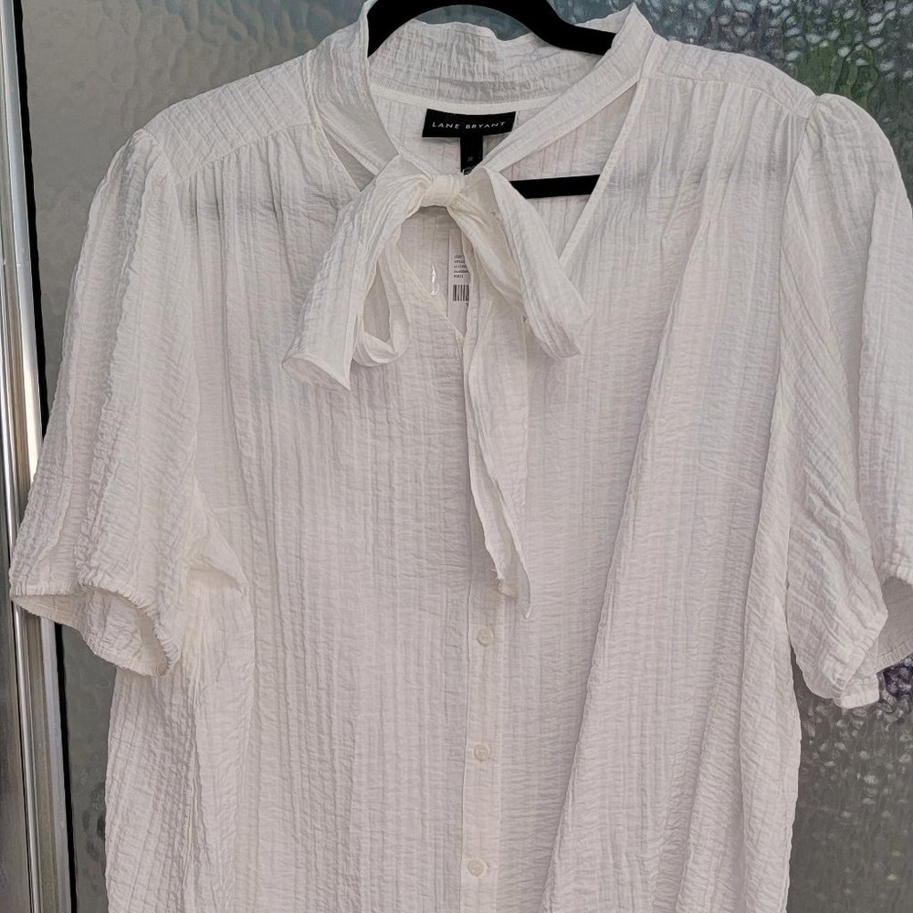 NWT Lane Bryant White Button Up Blouse Sz. 20